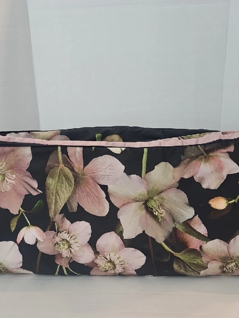 Ted Baker London Mauve Pink Charcoal Gray Floral Reversible Cotton King Duvet